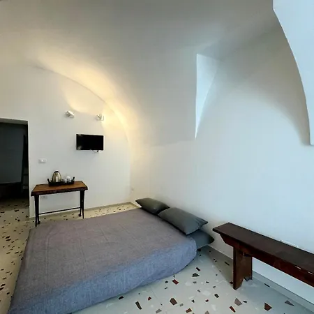 La Maison Du Gardien A *